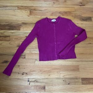 Cinnamon Knitwear Women’s Cropped Fuchsia Cardigan